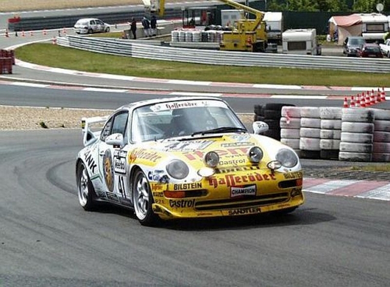 Porsche 964
