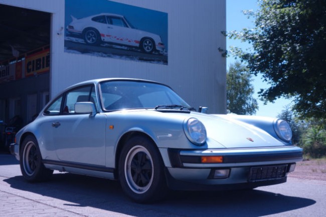 PORSCHE 911, 3.2L CARRERA COUPE