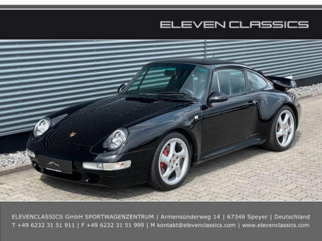 PORSCHE 993 TURBO COUPE IN SCHWARZ