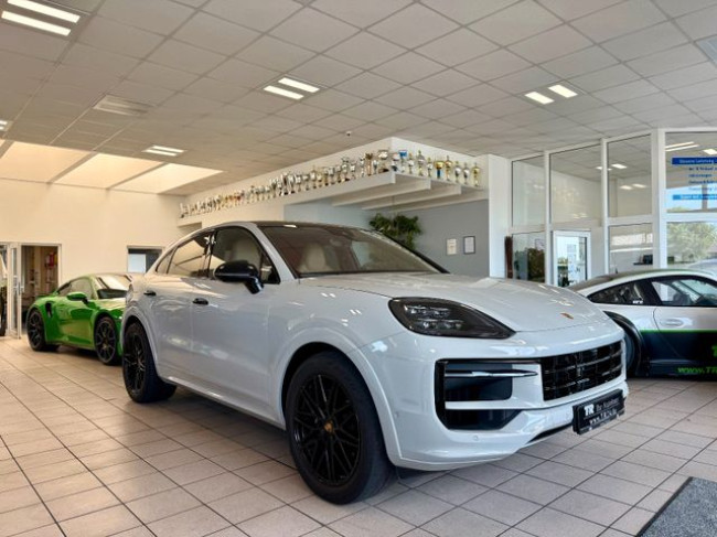 PORSCHE CAYENNE COUPE IN KREIDE - 1 VORBESITZER
