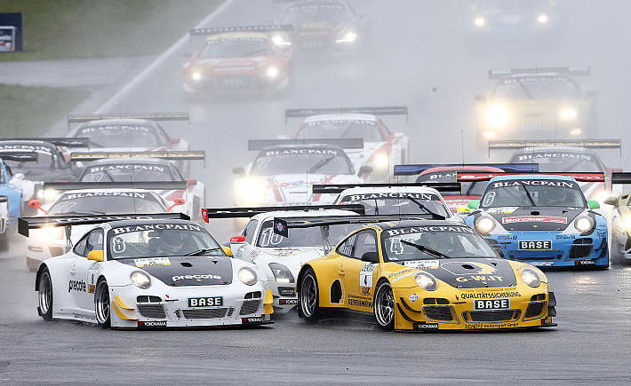 ADAC GT MASTERS 2013 - Lauf 1 Oschersleben Start von Rennen 1 in Oschersleben