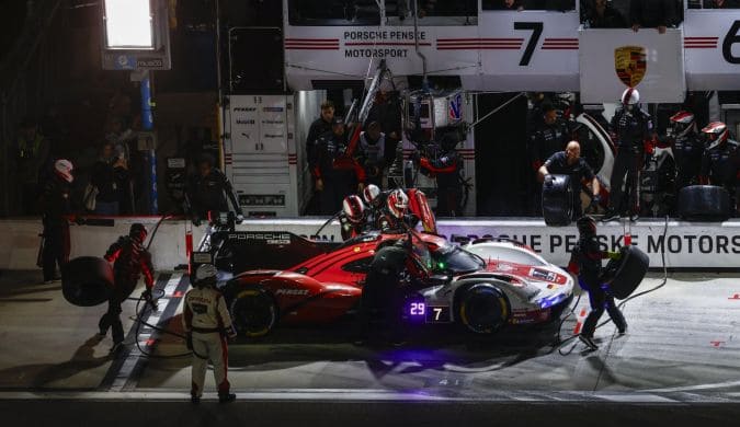 Boxenstopp Felipe Nasr