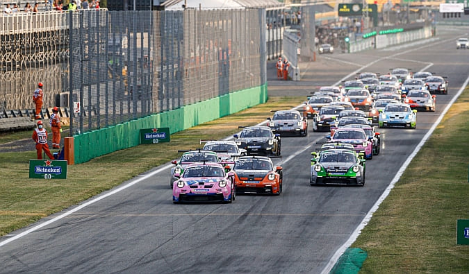 Porsche Mobil 1 Supercup 2021 - Lauf 7 Monza Porsche Mobil 1 Supercup Rennstart in Monza