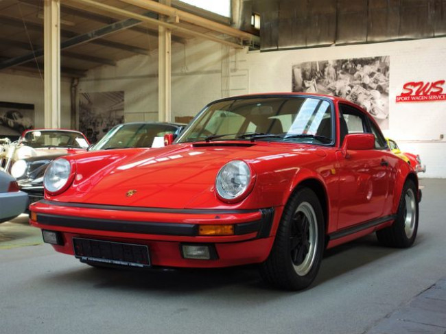 PORSCHE 911 3,2L CARRERA COUPE