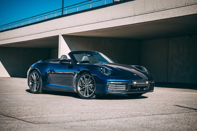 PORSCHE 992 CARRERA CABRIOLET - 1. HAND Angebot eines Porsche Gebrauchtwagen