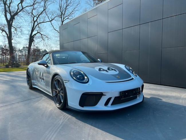PORSCHE 991 GT3 SPEEDSTER - 2. HAND