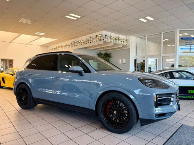 PORSCHE CAYENNE S E-HYBRID - 1. HAND