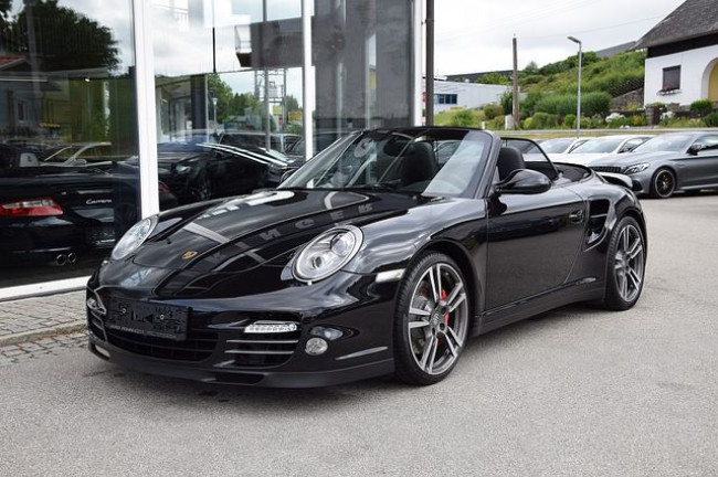 PORSCHE 997.2 TURBO CABRIOLET IN SCHWARZ