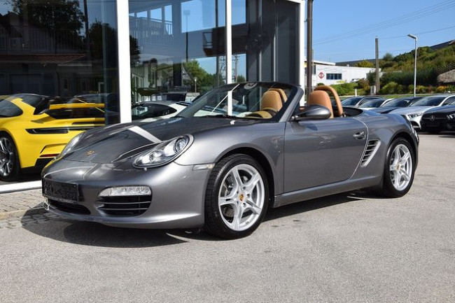 PORSCHE BOXSTER II 2,9L IN METEORGRAU