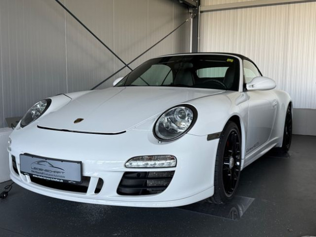 PORSCHE 997 MKII CARRERA 4 GTS COUPE - 2. HAND