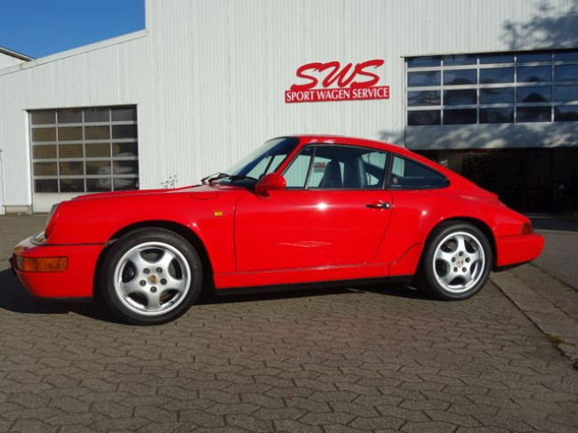 PORSCHE 964 CARRERA 2 COUPE IN INDISCHROT