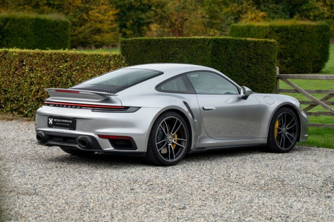 Porsche Gebrauchtwagenangebot PORSCHE 992 TURBO S COUPE - 1 FAHRZEUGHALTER