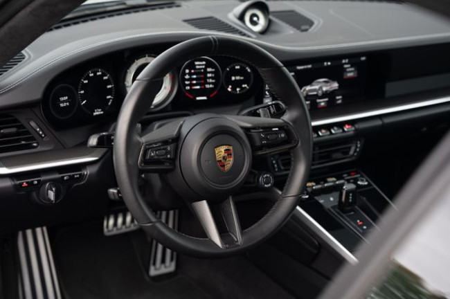 Porsche Gebrauchtwagenangebot PORSCHE 992 TURBO S COUPE - 1 FAHRZEUGHALTER