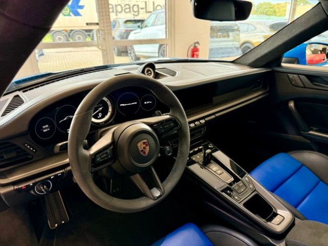 Porsche Gebrauchtwagenangebot PORSCHE 992 CARRERA GTS COUPE - 1. HAND