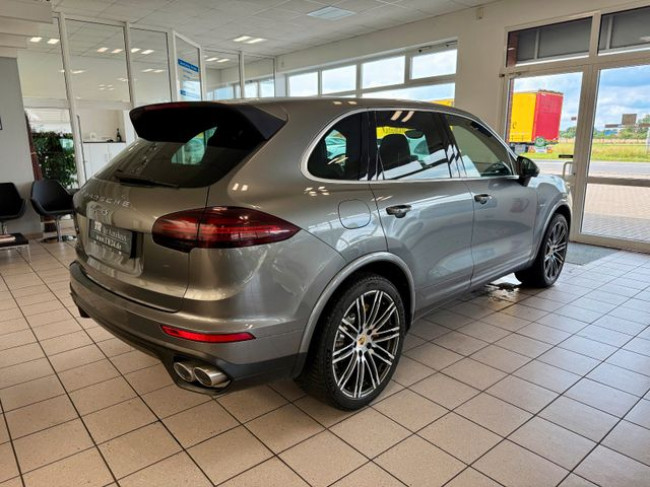 Porsche Gebrauchtwagenangebot PORSCHE CAYENNE S DIESEL - 3. HAND