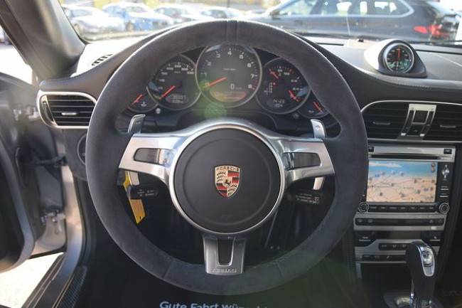 Porsche Gebrauchtwagenangebot PORSCHE 997 CARRERA GTS COUPE II IN GT-SILBER