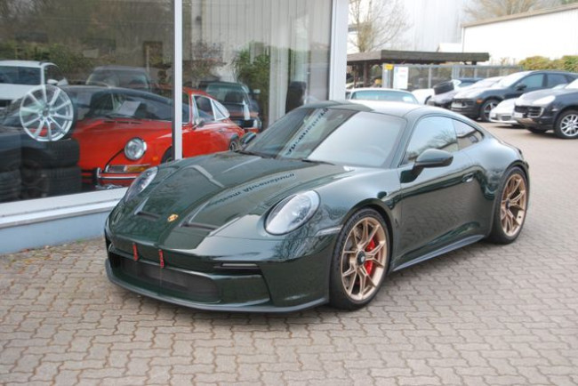 PORSCHE 992 GT3 TOURING - 1 VORBESITZER