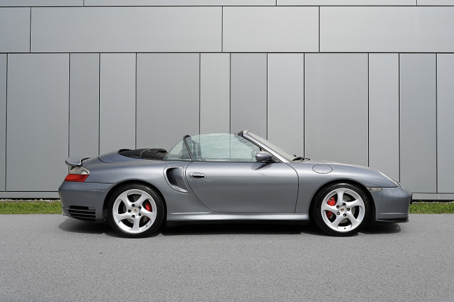 Porsche Gebrauchtwagenangebot PORSCHE 996 TURBO WLS CABRIO - 3 FAHRZEUGHALTER