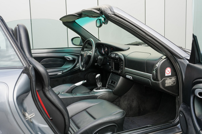 Porsche Gebrauchtwagenangebot PORSCHE 996 TURBO WLS CABRIO - 3 FAHRZEUGHALTER