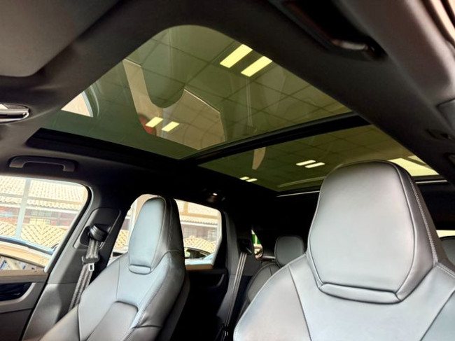 Porsche Gebrauchtwagenangebot PORSCHE CAYENNE E-HYBRID - 1. HAND