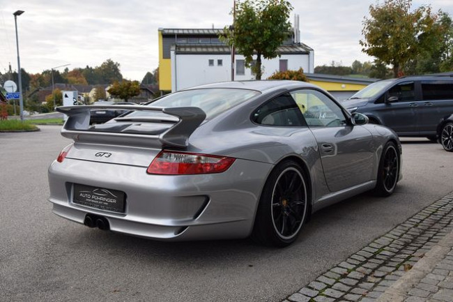 Porsche Gebrauchtwagenangebot PORSCHE 997 CARRERA GT3 IN GT-SILBER METALLIC