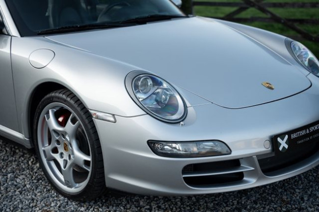 Porsche Gebrauchtwagenangebot PORSCHE 997.1 TARGA 4S IN ARKTISGRAU