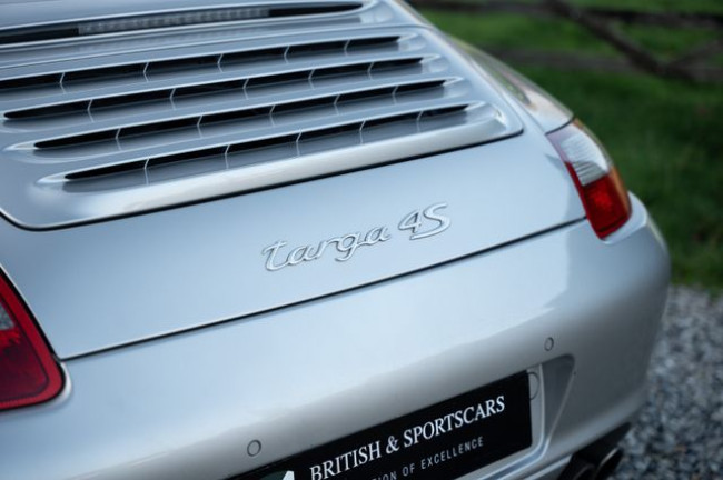 Porsche Gebrauchtwagenangebot PORSCHE 997.1 TARGA 4S IN ARKTISGRAU