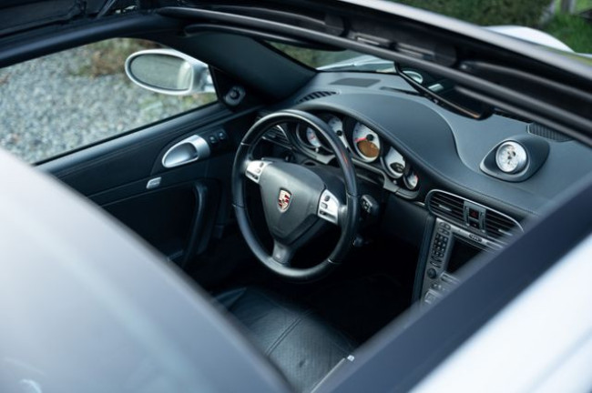 Porsche Gebrauchtwagenangebot PORSCHE 997.1 TARGA 4S IN ARKTISGRAU