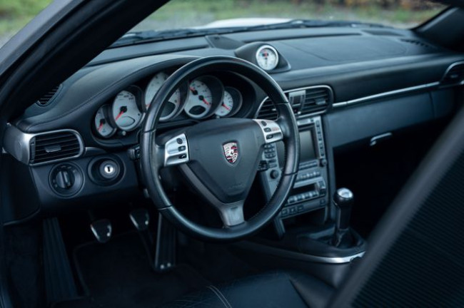 Porsche Gebrauchtwagenangebot PORSCHE 997.1 TARGA 4S IN ARKTISGRAU