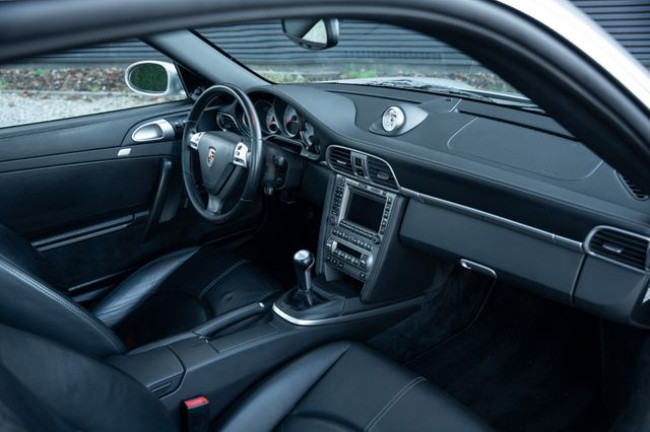 Porsche Gebrauchtwagenangebot PORSCHE 997.1 TARGA 4S IN ARKTISGRAU