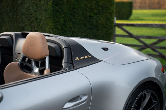 Porsche Gebrauchtwagenangebot PORSCHE 991.2 SPEEDSTER IN SILBER, 1 VON 1948