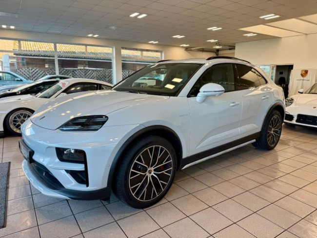 Porsche Gebrauchtwagenangebot PORSCHE MACAN ELECTRIC TURBO - 1. HAND, GARANTIE