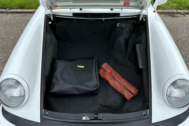 Porsche Gebrauchtwagenangebot PORSCHE 911 SC CABRIOLET IM ORIGINALLACK