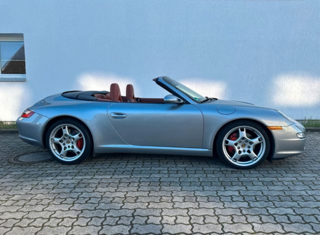 Porsche Gebrauchtwagenangebot PORSCHE 997 CARRERA S CABRIOLET - 2 HALTER