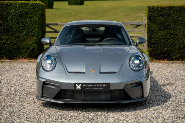 Porsche Gebrauchtwagenangebot PORSCHE 992.2 GT3 TOURING - 1. HAND