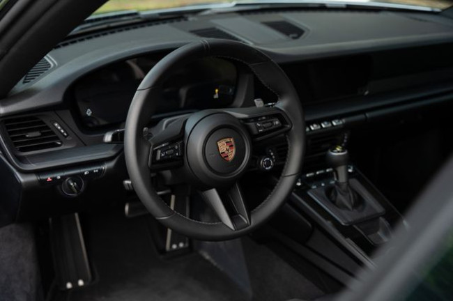 Porsche Gebrauchtwagenangebot PORSCHE 992.2 GT3 TOURING - 1. HAND