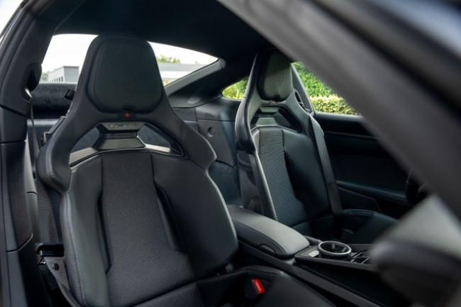 Porsche Gebrauchtwagenangebot PORSCHE 992.2 GT3 TOURING - 1. HAND