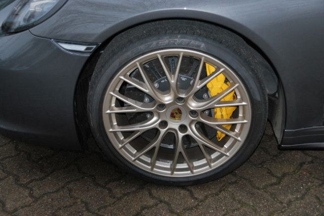 Porsche Gebrauchtwagenangebot PORSCHE 991 TARGA 4 GTS