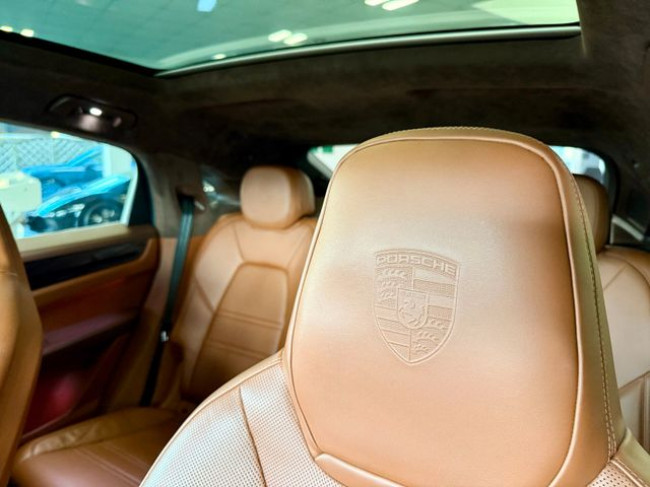 Porsche Gebrauchtwagenangebot PORSCHE CAYENNE COUPE GTS - 1 HAND, SCHECKHEFT