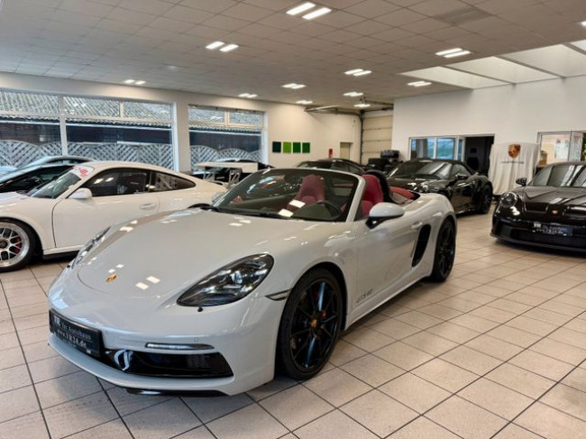 Porsche Gebrauchtwagenangebot PORSCHE BOXSTER (718) 4,0L GTS - 1. HAND