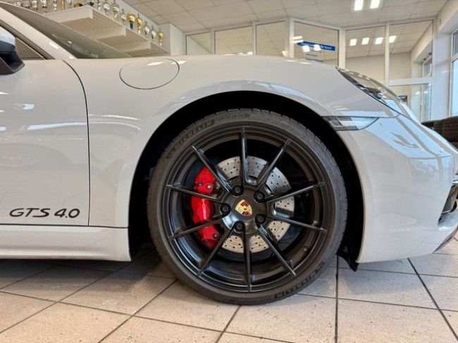 Porsche Gebrauchtwagenangebot PORSCHE BOXSTER (718) 4,0L GTS - 1. HAND