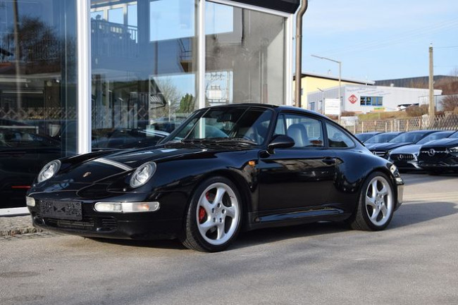 PORSCHE 993 CARRERA 4S COUPE - 2. HAND