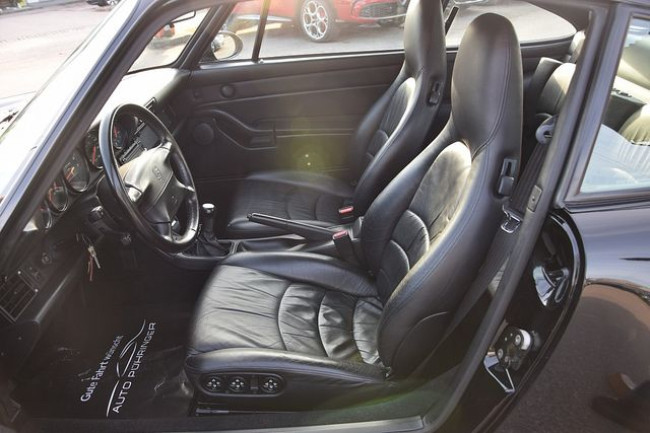 Porsche Gebrauchtwagenangebot PORSCHE 993 CARRERA 4S COUPE - 2. HAND