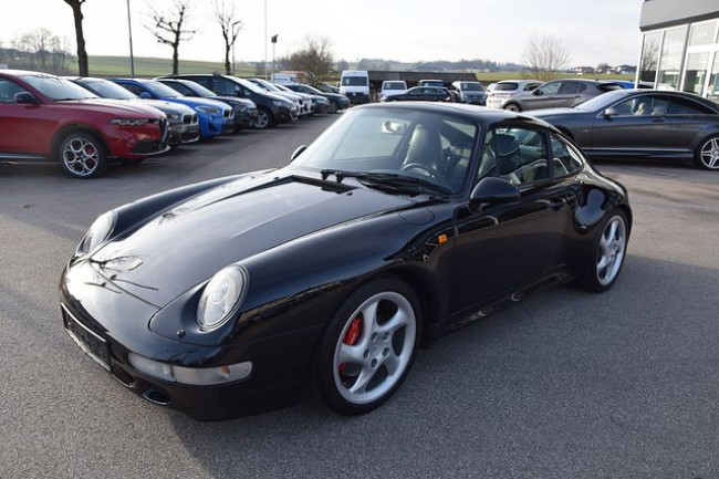 Porsche Gebrauchtwagenangebot PORSCHE 993 CARRERA 4S COUPE - 2. HAND
