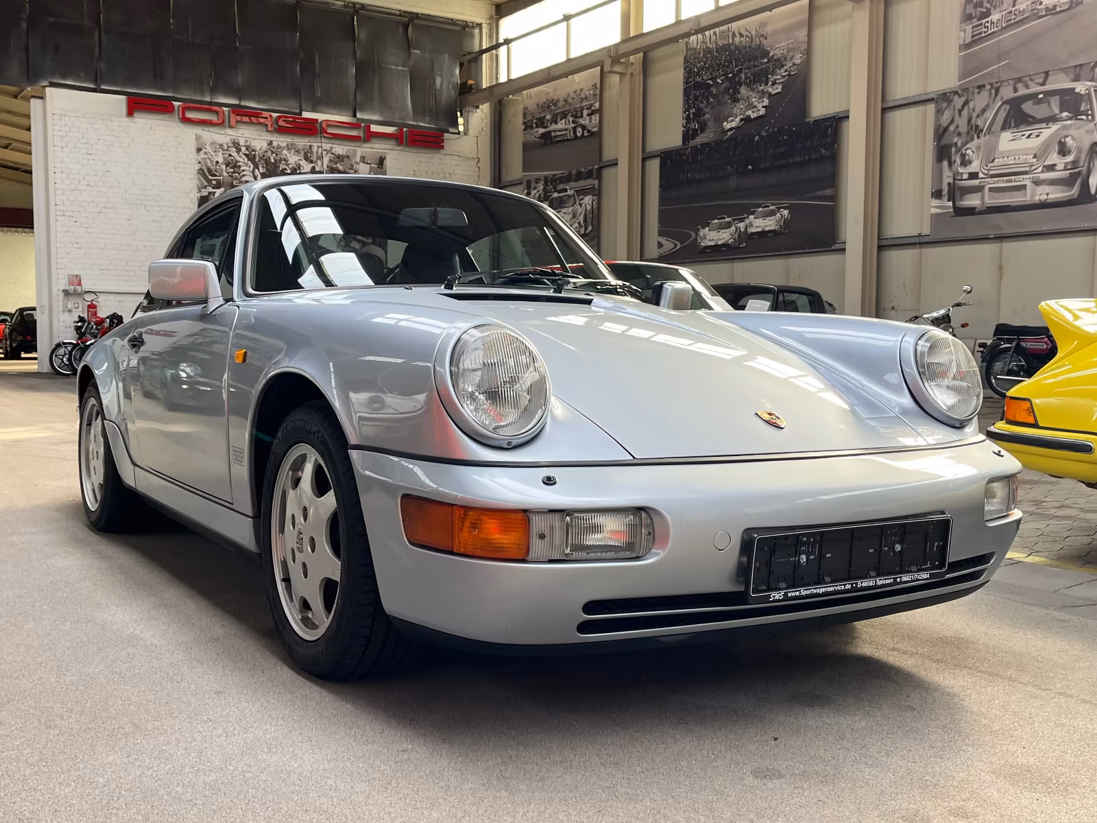 Porsche Gebrauchtwagenangebot PORSCHE 964 CARRERA 4 COUPE C00 IN POLARSILBER