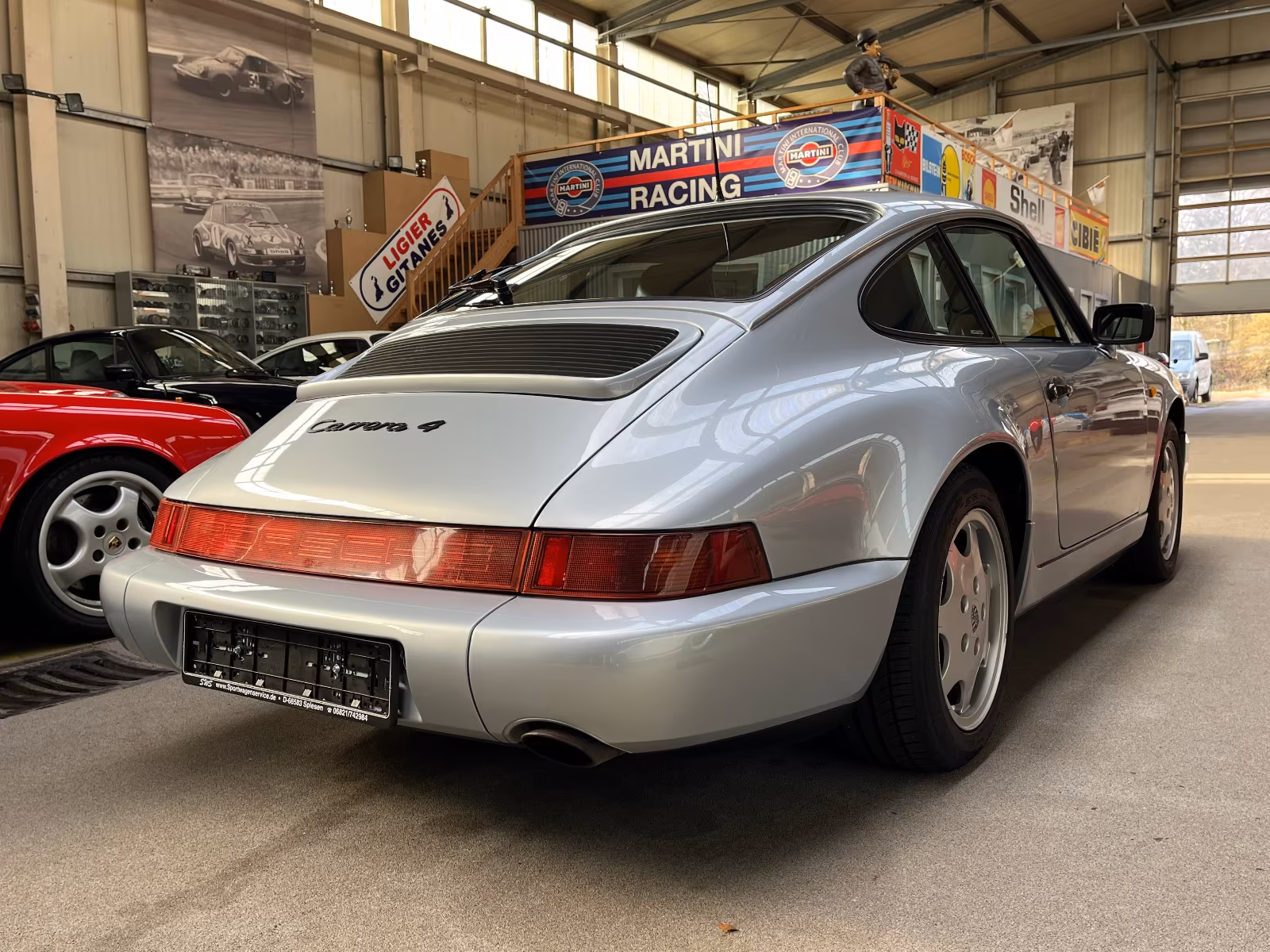Porsche Gebrauchtwagenangebot PORSCHE 964 CARRERA 4 COUPE C00 IN POLARSILBER