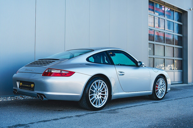 Porsche Gebrauchtwagenangebot PORSCHE 997 CARRERA S COUPE - SCHECKHEFTGEPFLEGT
