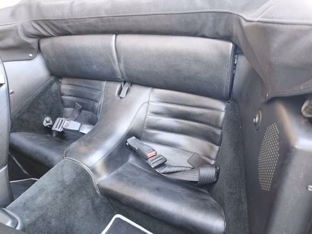 Porsche Gebrauchtwagenangebot PORSCHE 944 TURBO CABRIOLET IN SCHWARZ