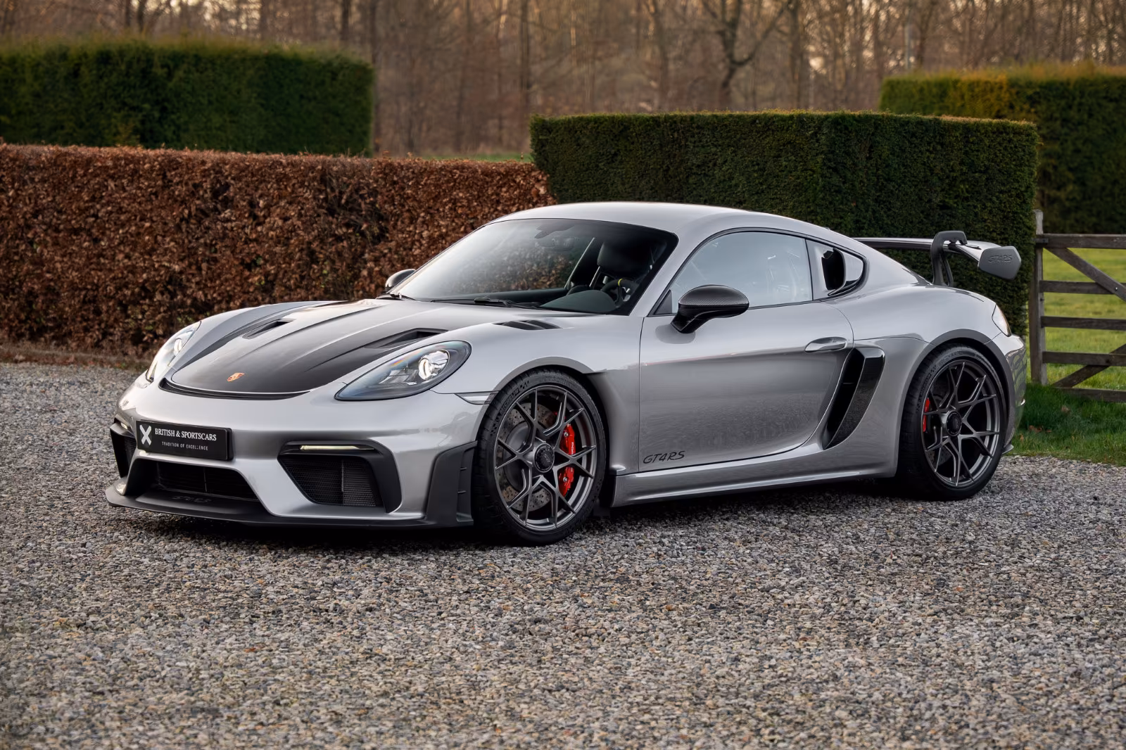 Porsche Gebrauchtwagenangebot PORSCHE CAYMAN GT4 RS WEISSACH - GT-SILBER METALLIC
