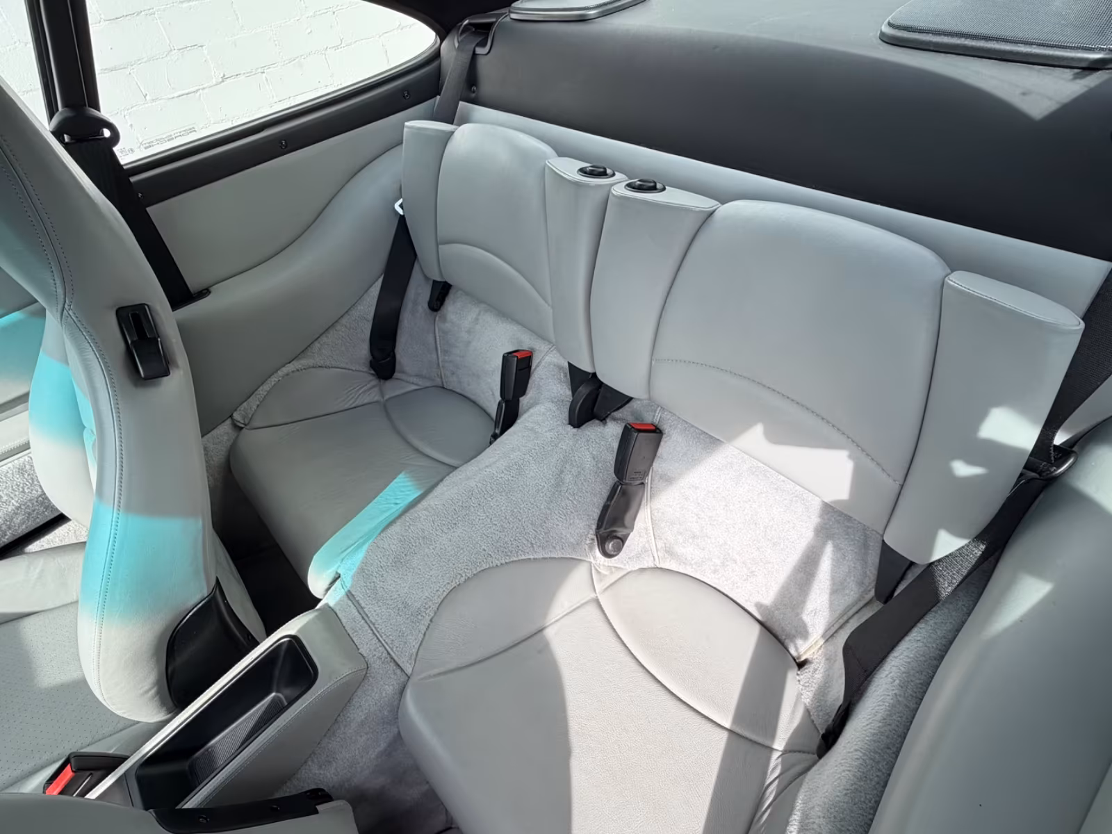 Porsche Gebrauchtwagenangebot PORSCHE 993 TURBO COUPE IN NACHTBLAU